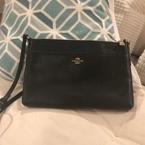 COACH ❤️❤️Black CROSSBODY BAG.